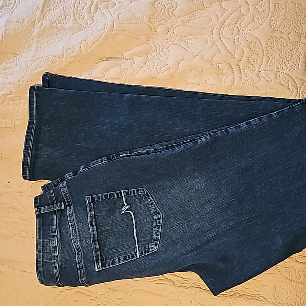 Maurice's Mid Rise Jeans 16 X-Long